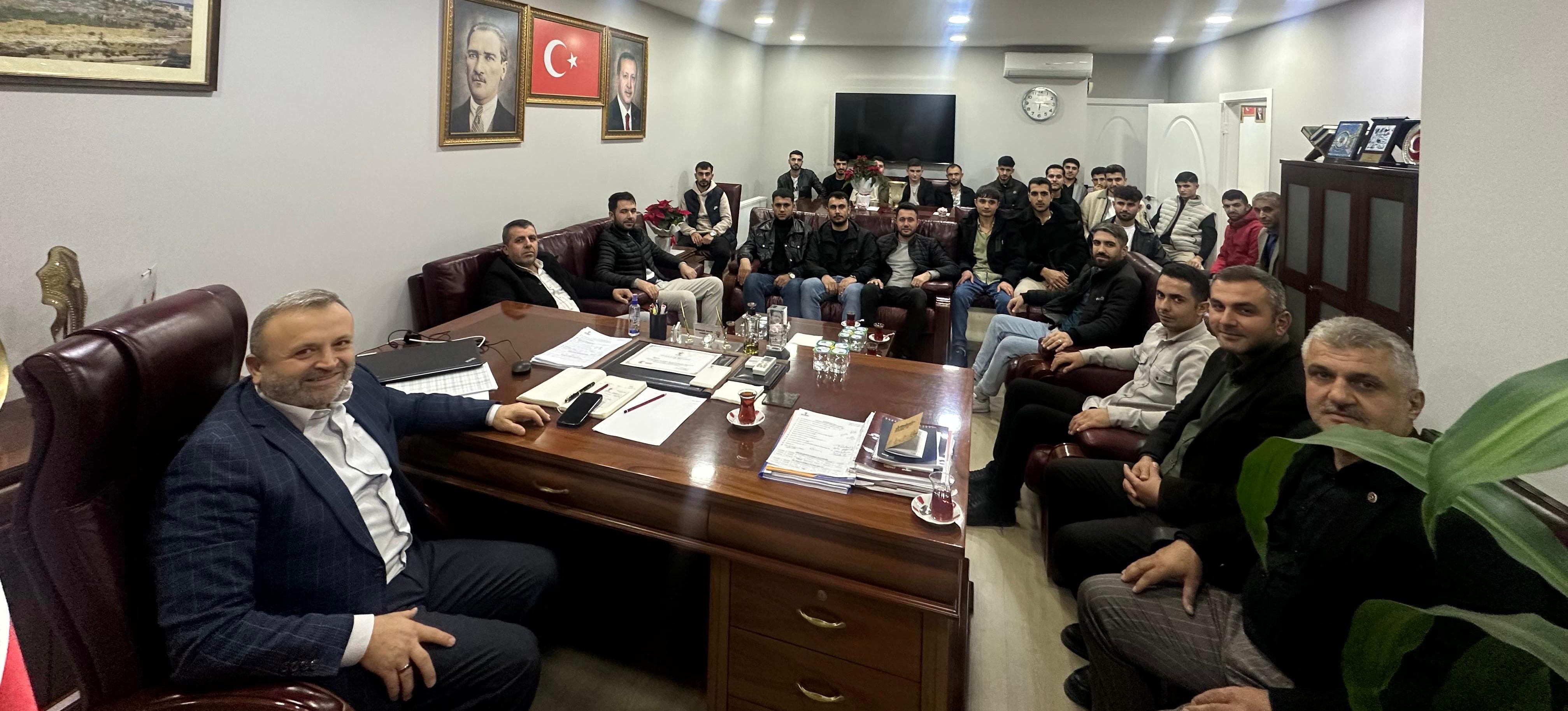 Farklı Siyasi Partilerden Ak Partiye Geçen Yeni Üyelerimiz