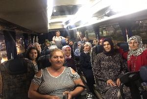 Ak Kadınlarımız, kongremiz için, "Başkan" için yollara düştüler