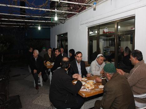 DURMAK YOK NURİPAŞA İLE SABAH KAHVALTILARINA DEVAM